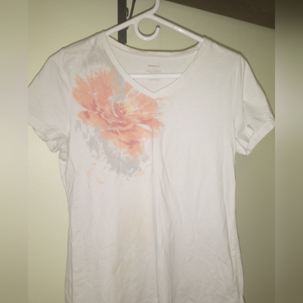 Womans Graphic T-shirt
